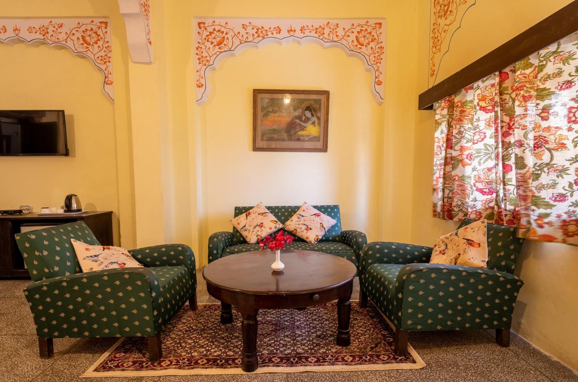ホテル Jhalamand Garh, Jodhpur ジョードプル エクステリア 写真